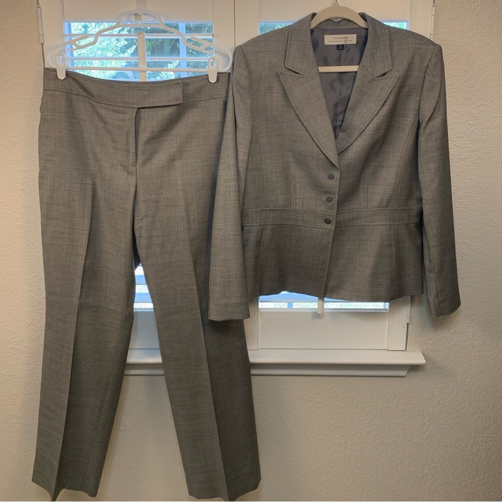 Tahari  Arthur S. Levine Classic Gray Suit Set